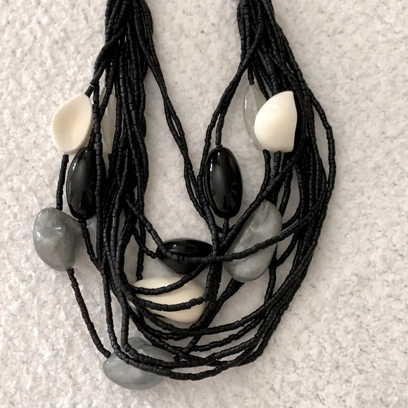 NWOT CHICO’S MULTI STRAND BEADED NECKLACE - Picture 7 of 10